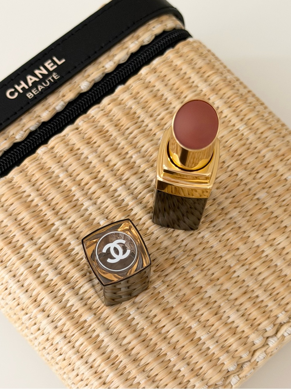 NEW Chanel ROUGE COCO FLASH Hydrating Vibrant Shine Lip Colour, 280 Sweet